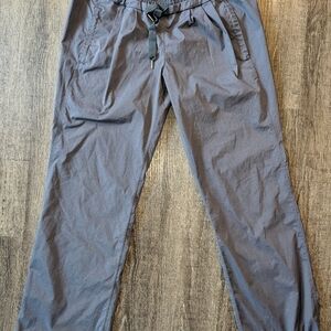 Lululemon‎ Parachute Gray Pants Size 10..